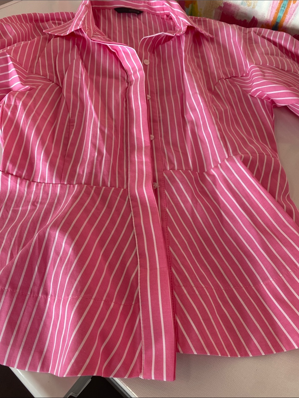Zara Pink and White Striped Button-Up Shirt. Size medium. Great condition. - Picture 4 of 5